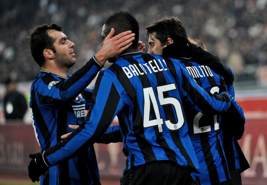 在今日EDG对阵AL的比赛中，FoFo使用辛德拉达成了在LPL的第1500助攻