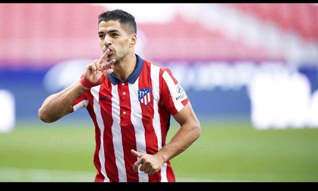 仍然在考虑中路的Tristana吗？ Creme 韩国服务器排名正在训练Tsar，并选择了中路的Charmander和Tristana